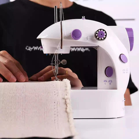 MAQUINA DE COSER PORTATIL